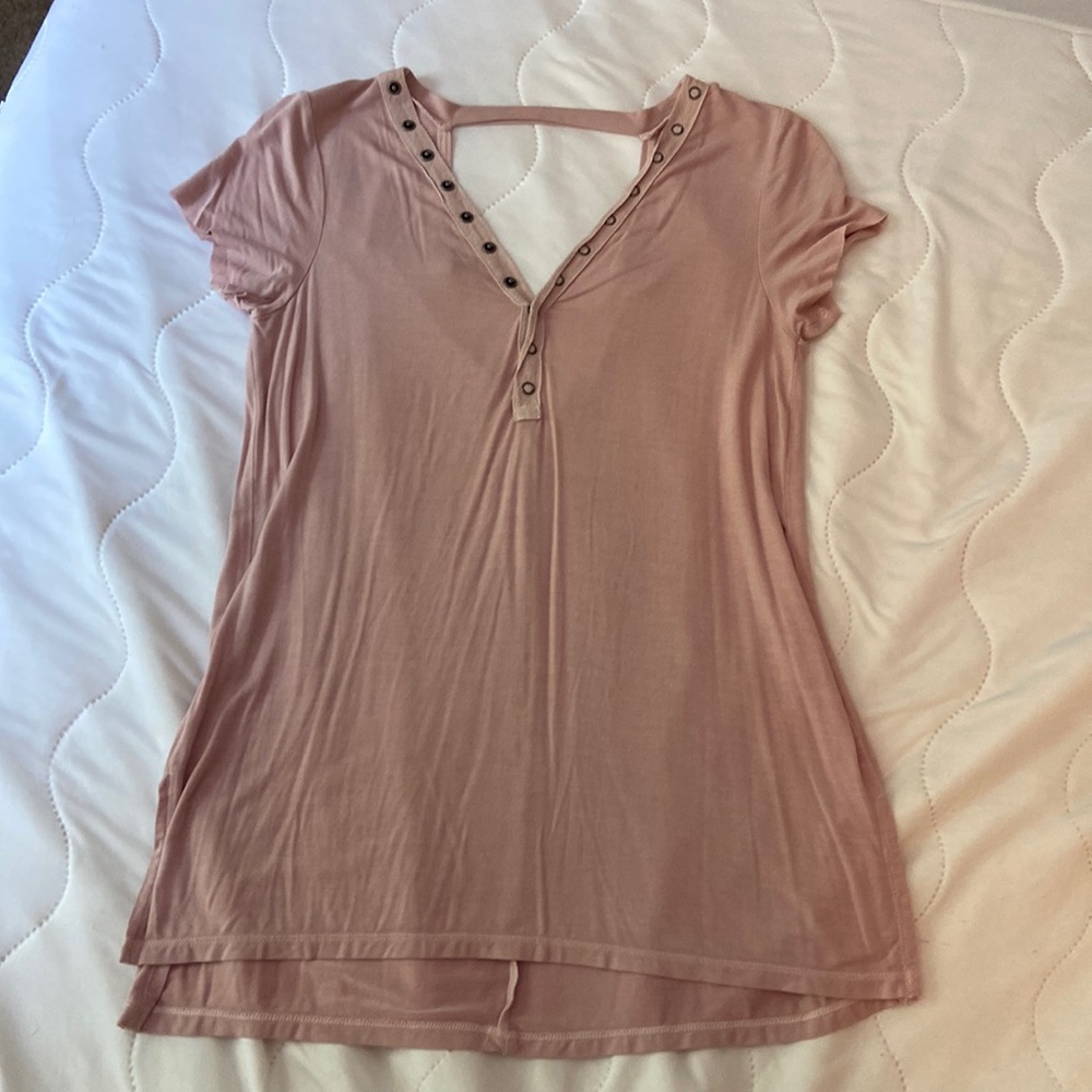 Blush Pink American eagle shirt sleeve soft and sexy